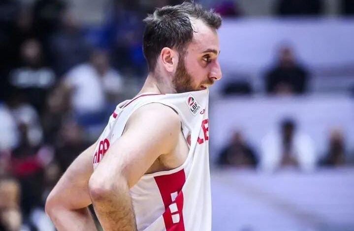 هل هناك فك ارتباط بين وائل عرقجي وناديه السعودي؟