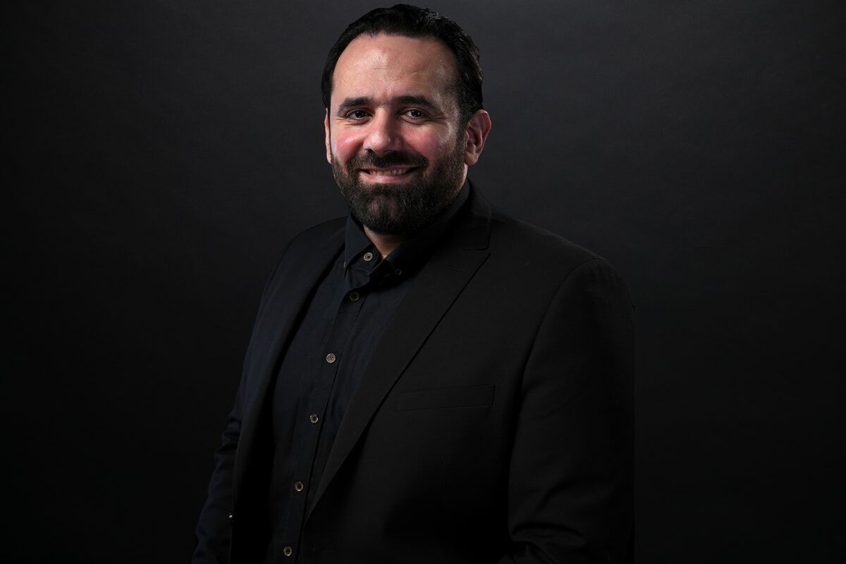 هادي زعرور: صناعة الثقة في عالم المال