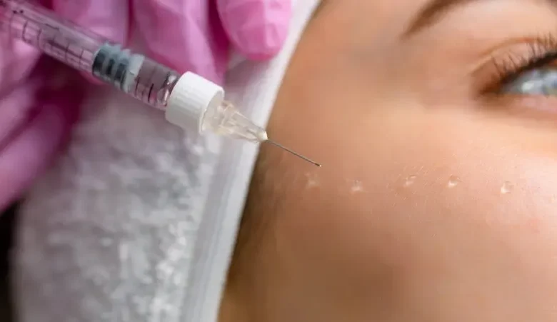 مالكة مراكز تجميل شهيرة تحتال على مئات العملاء وتفر إلى جنوب أفريقيا