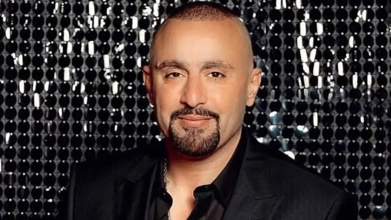 أحمد السقا نجا من الموت وتعرض للسرقة 3 مرات في يوم واحد