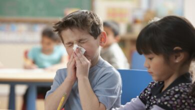 معركة الإنفلونزا الموسمية: ودور الأهل والمدارس للحد من التفشي بين الطلاب