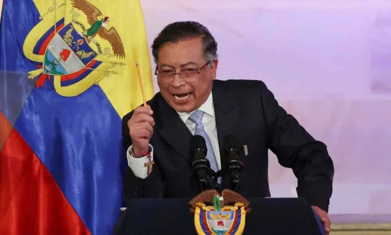 رئيس كولومبيا ردا على ترامب: توقف عن تشويه سمعتي