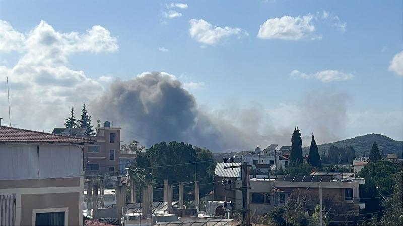 ضربات على بنى تحتية عسكرية في جنوب لبنان وأدرعي يبرر