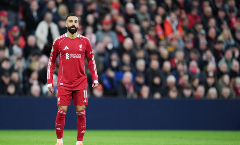 صلاح يخضع لفحوص طبية في ليفربول