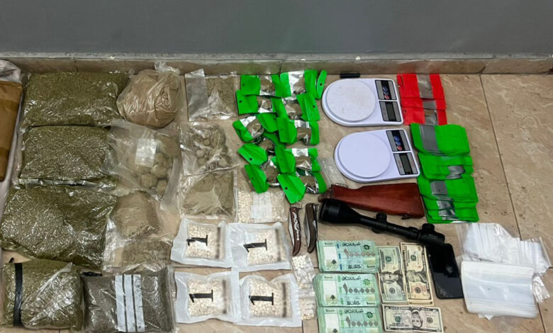 كمينٌ للجيش في هذه بلدة ضبط فان متنقل لتصنيع المخدرات