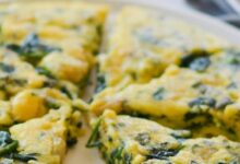 عجة بالسبانخ والجبن الكريمي والفلفل المشوي... إليكم طريقة التحضير