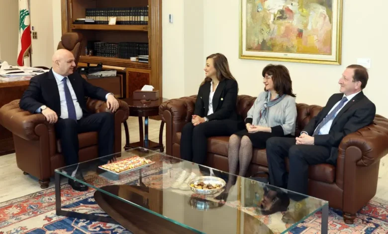 بعبدا تجمع الملفات المالية والأمنية: الدفع نحو اقتصاد منتج أولوية المرحلة