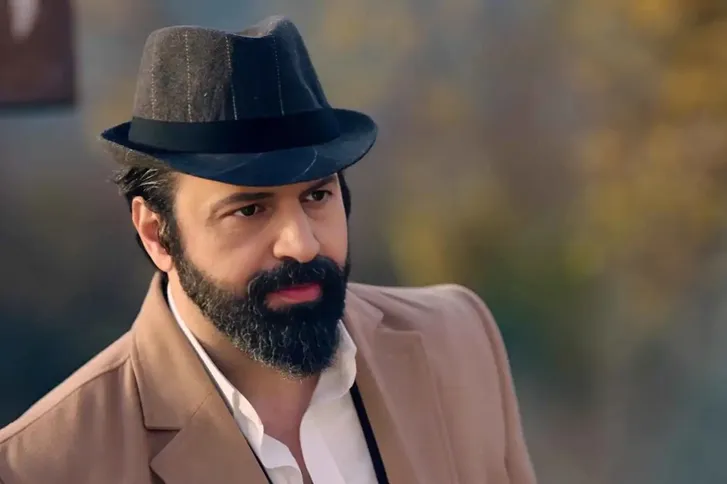 تيم حسن يتصدر الترند بحرف واحد في “مولانا”