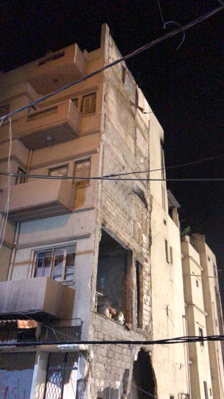 إخلاء مبنى سكني في القبة بعد رصد تصدّعات