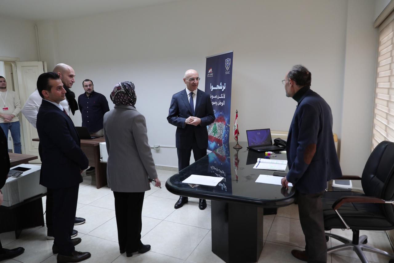 فتح باب الترشيحات يواكبه تحرّك قانوني للحجّار