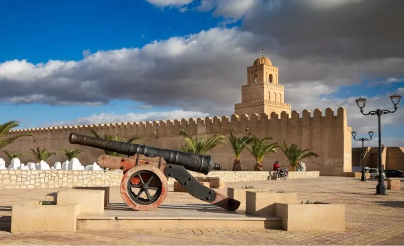 مدينة صنعت التاريخ: أسرار تسمية القيروان برابعة الثلاث وأم المدائن