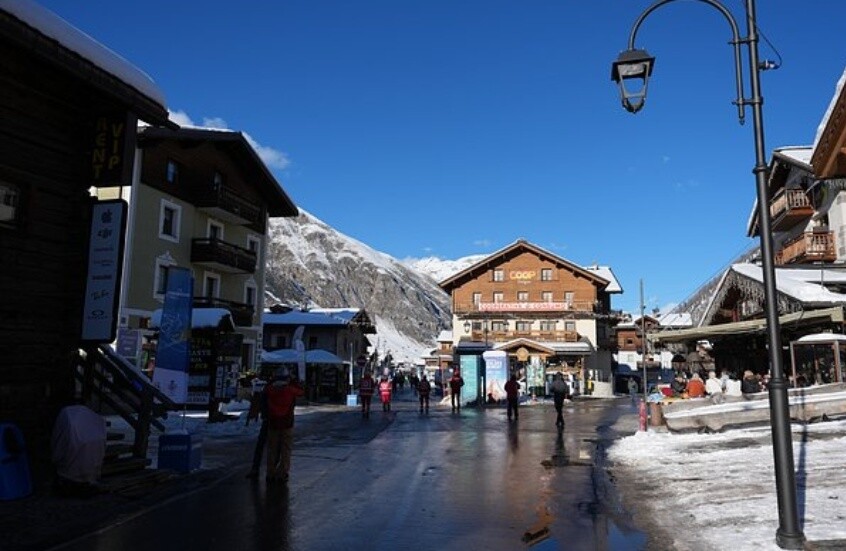 مخاوف من فيروس "نورو"... هل سيغادرون نجوم الهوكي القرية الأولمبية؟