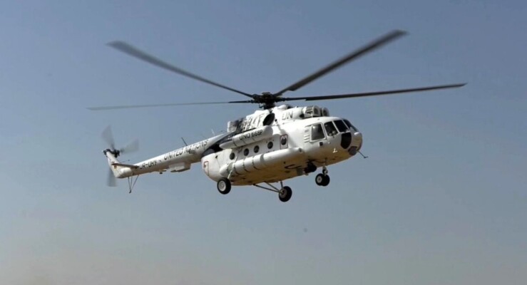 مروحية لـ"اليونيفيل" تحلق فوق الخط الأزرق وخاصة فوق القطاعَين الشرقي والغربي