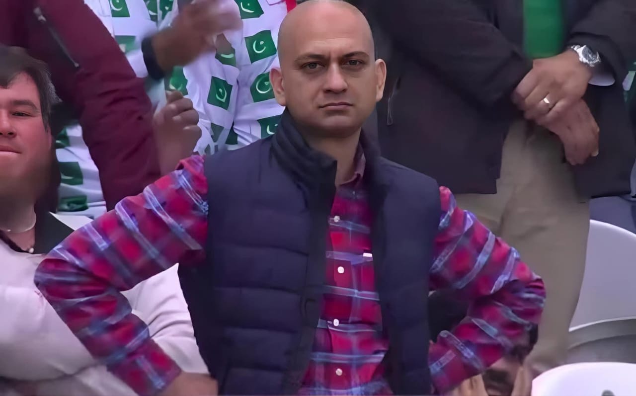 بثانية تحول إلى أشهر ميمز في العالم ولكن لا تحكم على إنسان من لقطة واحدة!