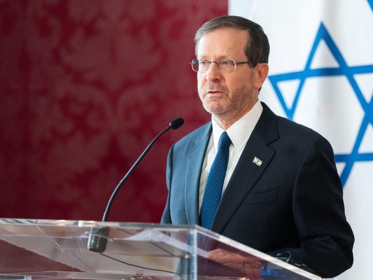 تصريحات من تل أبيب تربط الحوار الأميركي بمستقبل المواجهة مع إيران