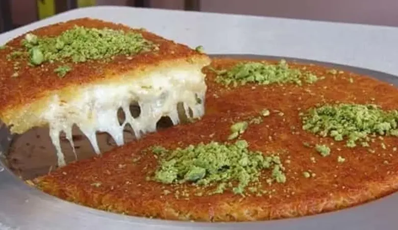 أصل الكنافة وحكايتها عبر العصور.. هل بدأت في الشام أم مصر؟