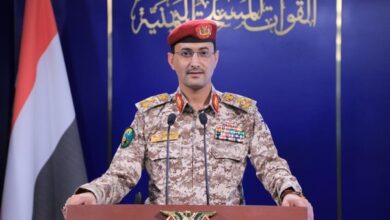 الحوثيون: أول عملية إسناد بدفعة من الص.واريخ البالستية ضد إسرائيل