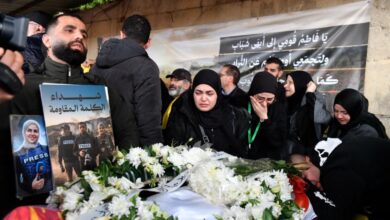 الشويفات تشيّع علي شعيب وفاطمة فتوني