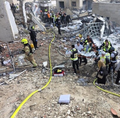 قتــ . لـ ى ومصابون جراء سقوط الصــ اروخ الإيراني في بيت شيمش