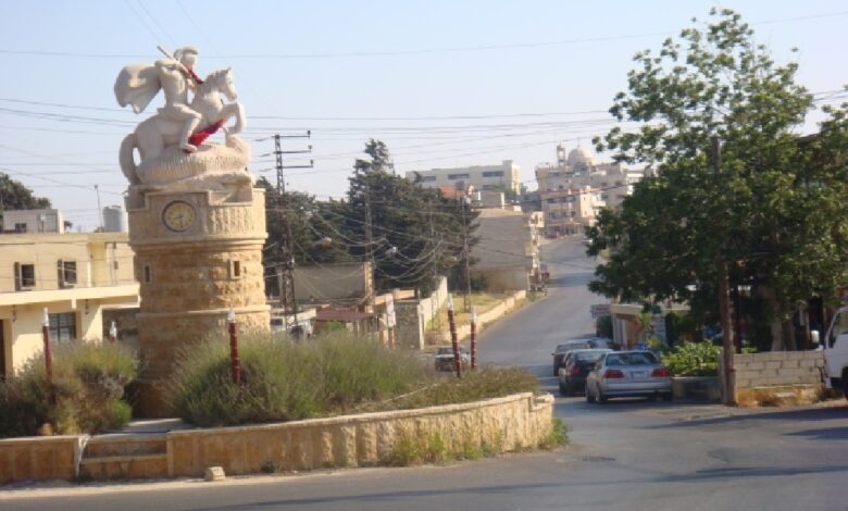 رئيس بلدية القليعة: الصوــ اريخ فوقنا “من كل الجهات”!