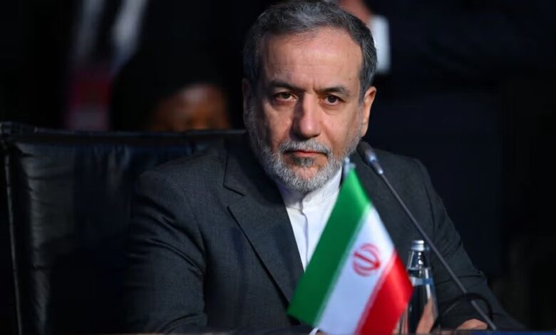 عراقجي: إيران منفتحة على أي مبادرة لإنهاء الحرب بشكل دائم...