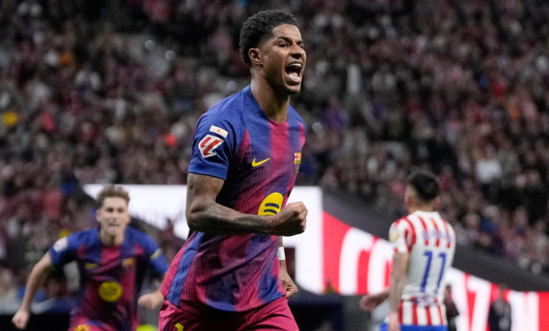 برشلونة يقلب الطاولة على أتلتيكو مدريد "المنقوص" ويحكم قبضته على صدارة "الليغا"