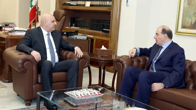 لقاء في بعبدا يناقش الأوضاع المالية ومشاركة لبنان باجتماعات صندوق النقد