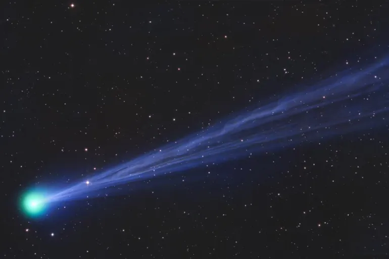 السماء تستعد لزائر الفجر الجليدي… مذنب بان ستارز يشتعل في أبريل 2026