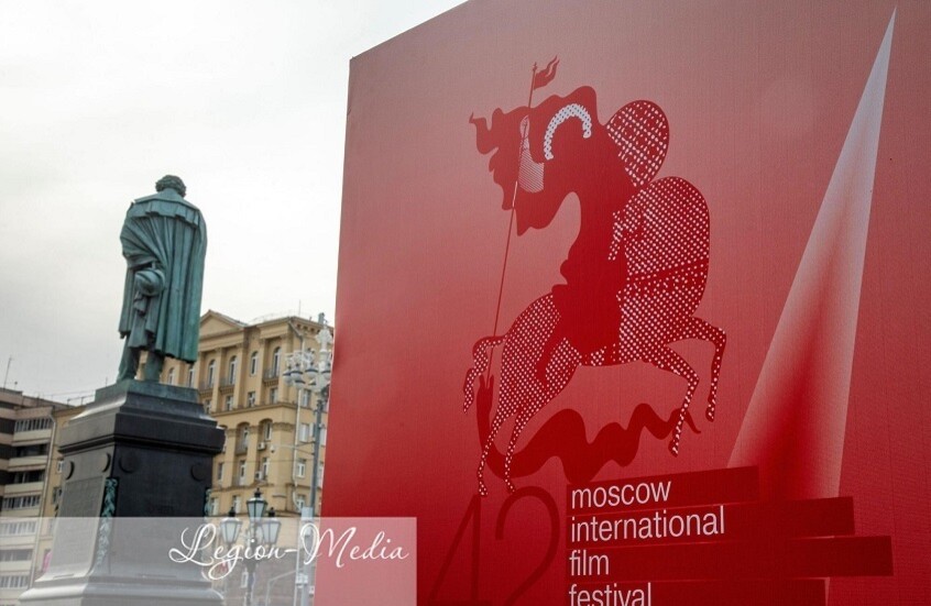 مهرجان موسكو السينمائي.. من تتويج "آموك" الذهبي إلى ثورة الذكاء الاصطناعي