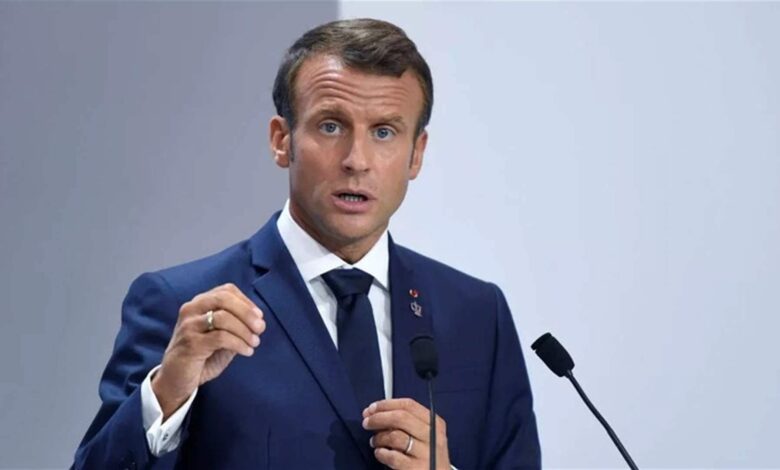 ماكرون: إعادة فتح مضيق هرمز بالقوة ليس واقعيا