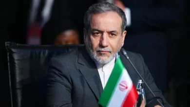 عراقجي ناقش هاتفيا مع نظيريه السعودي والتركي التطورات عقب الهجمات الأميركية على إيران