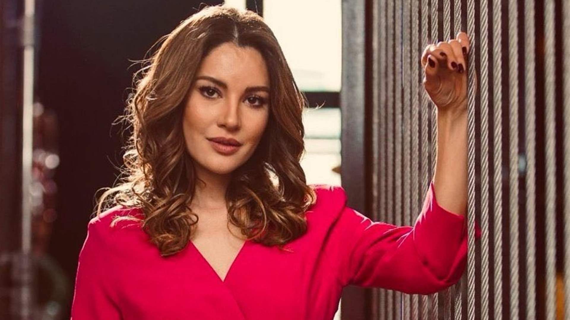 فاجعة تهزّ الوسط الفني التركي: وفاة نجمة بعد يوم من عيد ميلادها