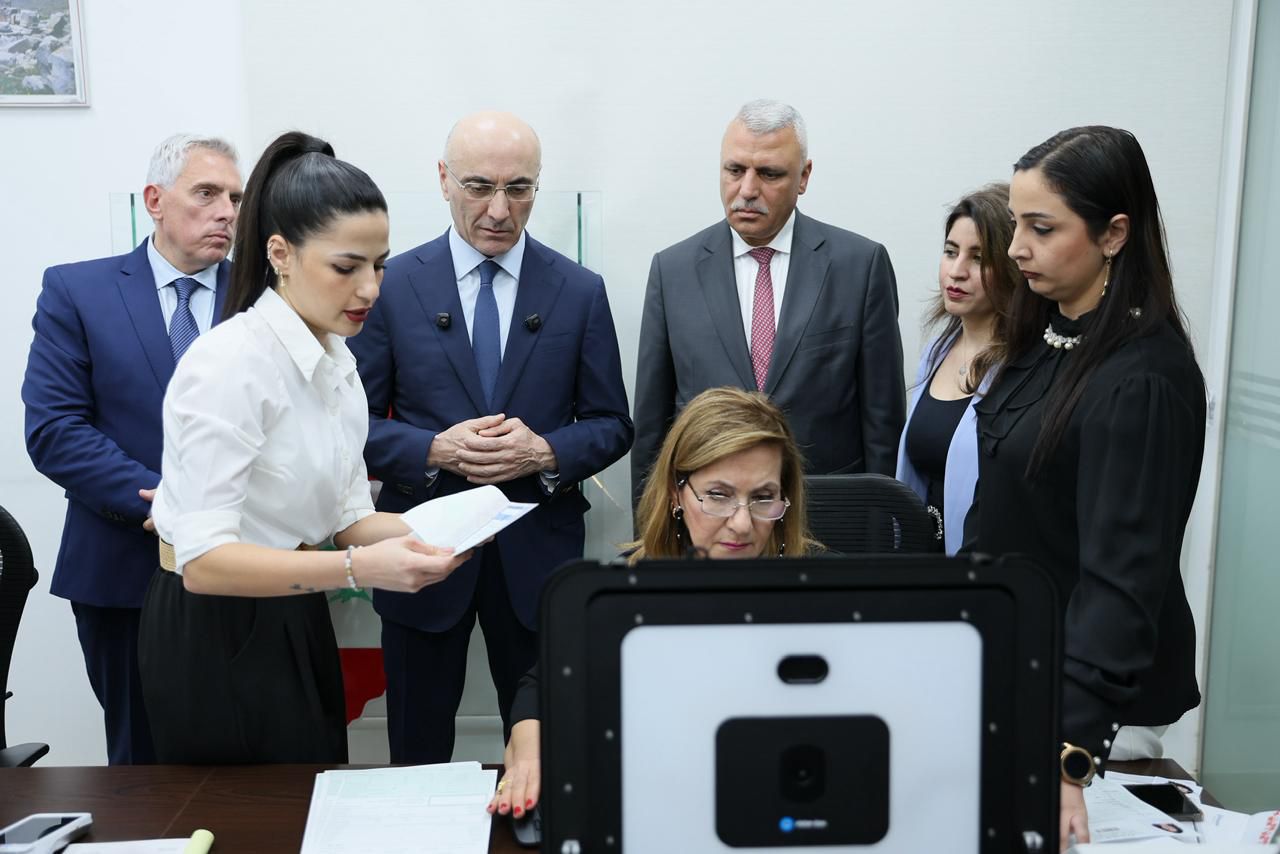 لبنان يطلق البصمة البيومترية للجوازات في الكويت خارج أراضيه