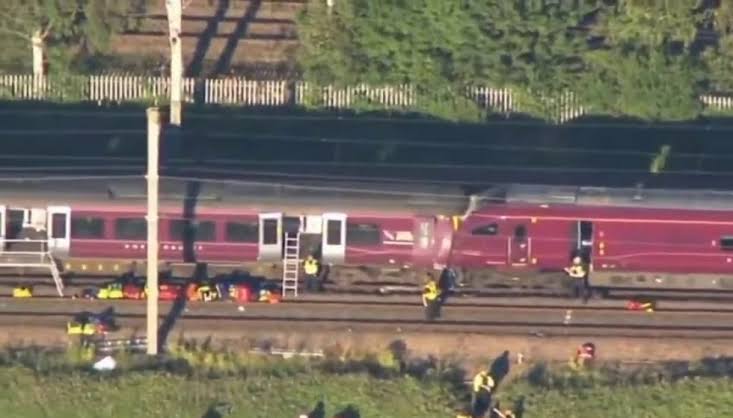 مقت..ل شخص وإصابة 89 في حادث اصطدام قطارين في هذه المدينة
